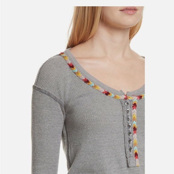 We The Free Gray Cotton Blend Rainbow Thermal Henley Top Size Small - Picture 13 of 13